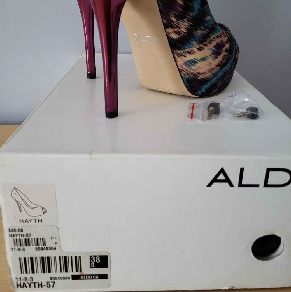 Pump heels open toe 5" - Picture 3 of 3